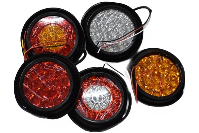 round_tail_lamps